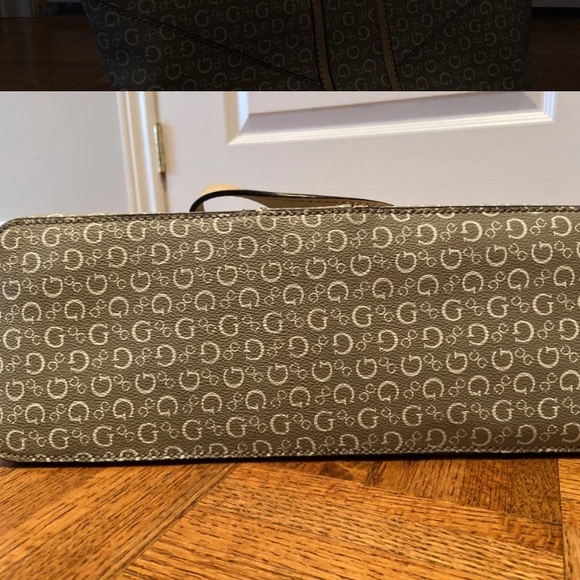 Guess Tote Handbag - Picture 7 of 7
